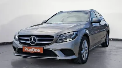 Gebraucht Mercedes C220 Avantgarde 194 PS (142 kW) 2019 Silber Limousine