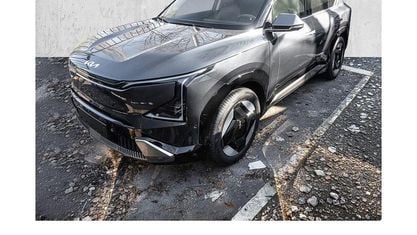 Neu Kia EV5 Earth 160 kW (218 PS) 2026 Grau SUV