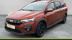 Gebraucht 2024 Dacia Jogger Extreme Van / Kleinbus | 20.890 € (Fairer Preis)