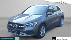Grau Gebraucht 2021 Mercedes GLA200 Style SUV | 31.250 € (Fairer Preis)