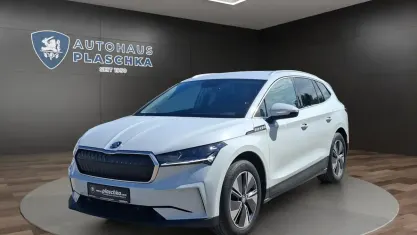 Gebraucht Skoda Enyaq iV Loft 210 kW (286 PS) 2025 Moonweiß SUV