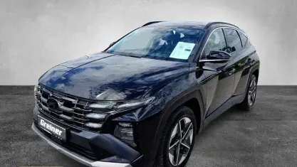 Gebraucht Hyundai Tucson Trend 160 PS (117 kW) 2025 Abyss black (metallic) SUV