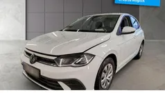 Weiß Gebraucht 2023 VW Polo Life Limousine | 16.480 € (Fairer Preis)