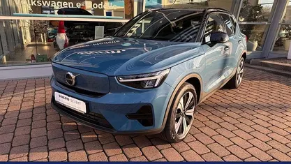 Fjord blue metallic Gebraucht 2022 Volvo XC40 Plus SUV | 27.890 € (Fairer Preis)