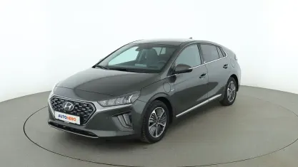 Gebraucht Hyundai Ioniq Style 141 PS (103 kW) 2021 Grün Kleinwagen