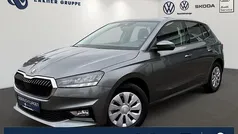 Grau Gebraucht 2025 Skoda Fabia Selection Limousine | 19.979 € (Fairer Preis)