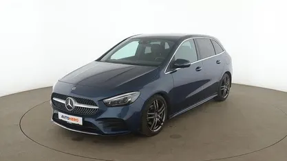 Gebraucht Mercedes B180 AMG line 116 PS (85 kW) 2019 Blau Van / Kleinbus