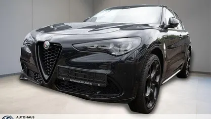 Gebraucht Alfa Romeo Stelvio Veloce 209 PS (153 kW) 2024 Schwarz SUV