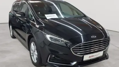 Używany Ford S-MAX Titanium 190 KM (139 kW) 2022 Czarny Minivan