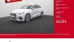 Gletscherweiß metallic Gebraucht 2024 Audi A3 Sportback S-Line Limousine | 33.680 € (Superpreis)
