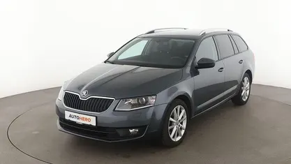 Grau Gebraucht 2016 Skoda Octavia Style Kombi | 13.620 € (Fairer Preis)