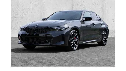 Grau Gebraucht 2025 BMW M340 M Sport Limousine | 69.990 € (Fairer Preis)