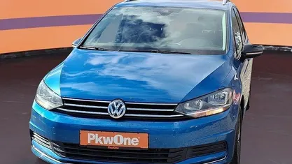 Gebraucht VW Touran 150 PS (110 kW) 2020 Blau Van / Kleinbus