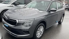 Graphite grau metallic Neu 2025 Skoda Kamiq Selection SUV | 28.495 € (Guter Preis)