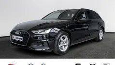 Schwarz Gebraucht 2022 Audi A4 Limousine | 25.990 € (Guter Preis)