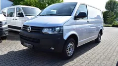 Reflexsilber metallic Gebraucht 2015 VW T5 Van | 10.900 €