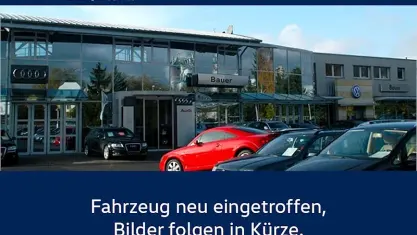 Gebraucht VW Golf VII Comfortline 140 PS (102 kW) 2013 Blau Limousine
