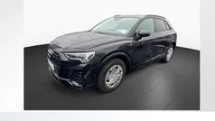 Mythosschwarz metallic Gebraucht 2024 Audi Q3 Ambiente SUV | 41.980 € (Fairer Preis)