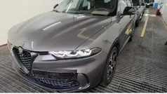 Grau Gebraucht 2024 Alfa Romeo Tonale Veloce SUV | 30.895 € (Guter Preis)