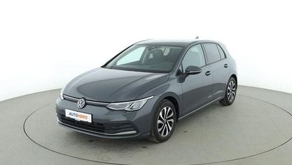 Brugt VW Golf VIII Active 150 HK (110 kW) 2023 Grå Sedan