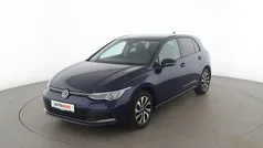 Blau Gebraucht 2022 VW Golf VIII Active Limousine | 22.010 € (Fairer Preis)
