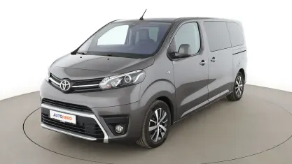 Gebraucht Toyota Proace Verso Executive 177 PS (130 kW) 2023 Grau Kombi