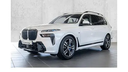 Gebraucht BMW X7 M Sport 352 PS (258 kW) 2023 Mineralweiss SUV