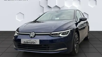 Occasion VW Golf VIII Style 150 ch (110 kW) 2023 Bleue Berline