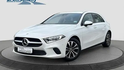 Digitalweiss (weiß) Gebraucht 2022 Mercedes A200 Limousine | 24.890 € (Fairer Preis)