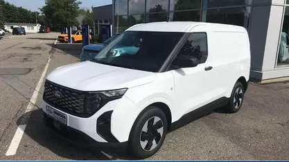 Frozen white (weiss) Gebraucht 2025 Ford Transit Trend Van / Kleinbus | 32.990 € (Superpreis)