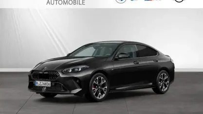 Używany BMW 220 M Sport 163 KM (119 kW) 2025 Czarny Sedan/Limuzyna