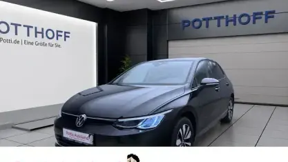 Gebraucht VW Golf VIII Move 150 PS (110 kW) 2023 Schwarz Limousine