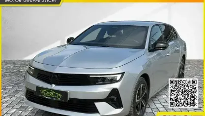 Gebraucht Opel Astra S 131 PS (96 kW) 2024 Kristall silber metallic Kleinwagen
