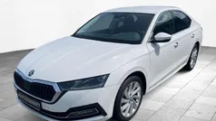 Gebraucht 2022 Skoda Octavia Style Limousine | 25.950 € (Guter Preis)