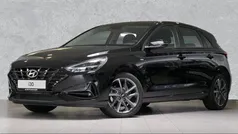 Phantom black / mic Gebraucht 2022 Hyundai i30 Trend Limousine | 13.875 € (Fairer Preis)