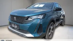 Grün Gebraucht 2023 Peugeot 3008 Allure SUV | 25.390 € (Fairer Preis)