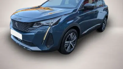 Gebraucht Peugeot 3008 Allure 131 PS (96 kW) 2023 Blau SUV