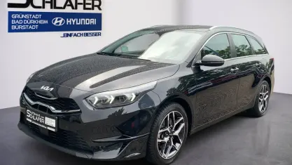 Gebraucht Kia Ceed Spirit 140 PS (102 kW) 2025 (1k) zilinaschwarz met. Kleinwagen