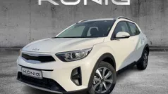 Weiß Gebraucht 2024 Kia Stonic Vision SUV | 18.499 € (Guter Preis)