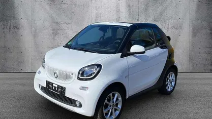 Second-hand Smart ForTwo Cabrio 90 CP (66 kW) 2017 Alb Cabrio