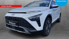 Polar white / sol Gebraucht 2022 Hyundai Bayon Edition SUV | 19.490 € (Fairer Preis)