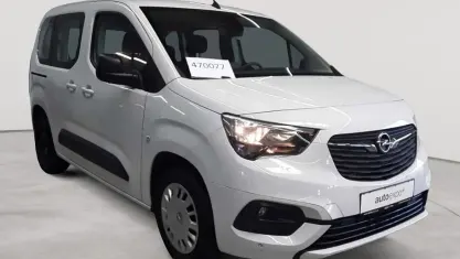 Gebraucht Opel Combo Life Edition 110 PS (80 kW) 2023 Jade weiß Van / Kleinbus