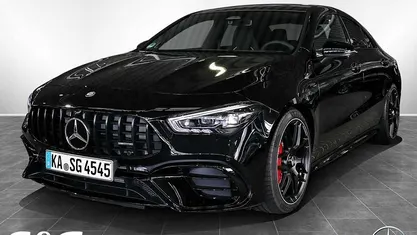 Metalliclack kosmosschwarz Gebraucht 2025 Mercedes CLA45 AMG Night Coupé | 79.998 €