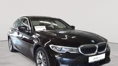 Schwarz uni Gebraucht 2021 BMW 320 Sport Line Limousine | 22.890 € (Fairer Preis)