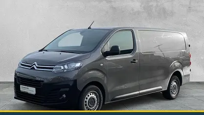 Grau Gebraucht 2022 Citroën Jumpy Van / Kleinbus | 18.990 € (Guter Preis)