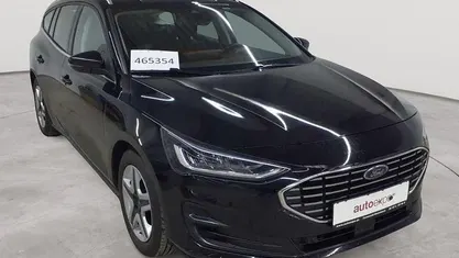 Gebraucht Ford Focus Titanium 120 PS (88 kW) 2022 Obsidianschwarz metallic Kombi