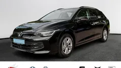 Schwarz Gebraucht 2024 VW Golf VIII Life Limousine | 25.990 € (Fairer Preis)