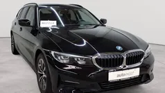 Schwarz uni Gebraucht 2021 BMW 320e Advantage Kombi | 23.990 € (Fairer Preis)