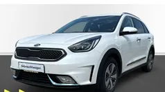 Weiß Gebraucht 2018 Kia Niro Spirit SUV | 17.490 € (Fairer Preis)