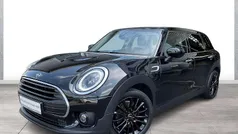 Schwarz Gebraucht 2022 Mini Cooper Clubman Classic Kombi | 25.890 € (Fairer Preis)